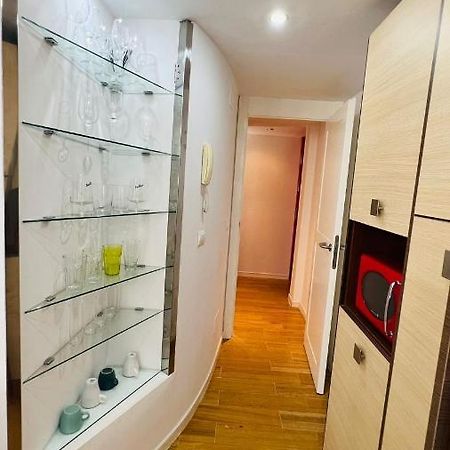 Apartamentos Bajondillo Beach Cozy Inns ตอร์เรโมลิโนส ภายนอก รูปภาพ