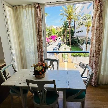 Apartamentos Bajondillo Beach Cozy Inns ตอร์เรโมลิโนส ภายนอก รูปภาพ