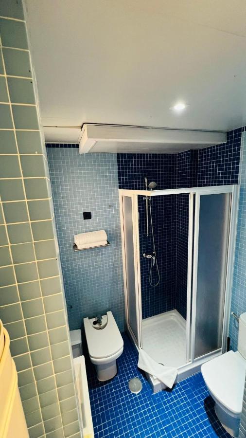 Apartamentos Bajondillo Beach Cozy Inns ตอร์เรโมลิโนส ภายนอก รูปภาพ