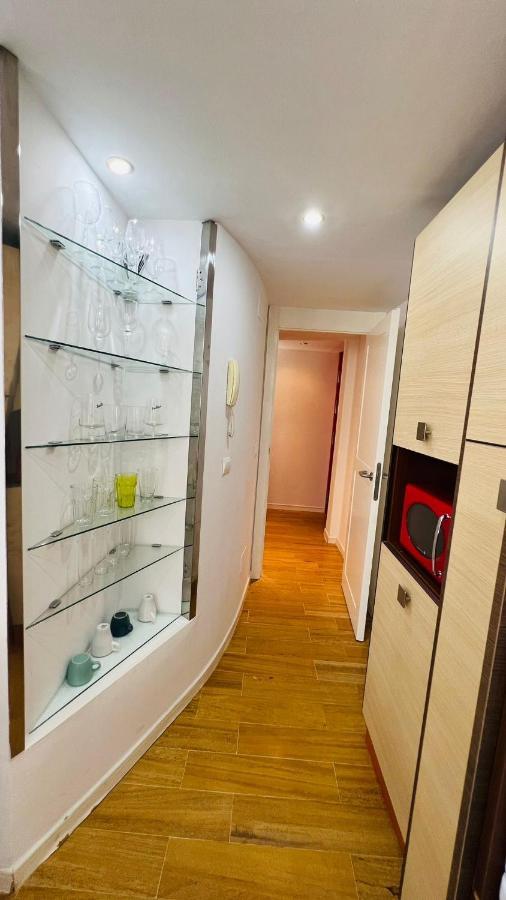 Apartamentos Bajondillo Beach Cozy Inns ตอร์เรโมลิโนส ภายนอก รูปภาพ