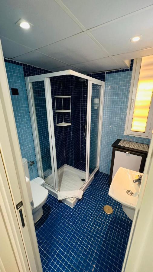 Apartamentos Bajondillo Beach Cozy Inns ตอร์เรโมลิโนส ภายนอก รูปภาพ
