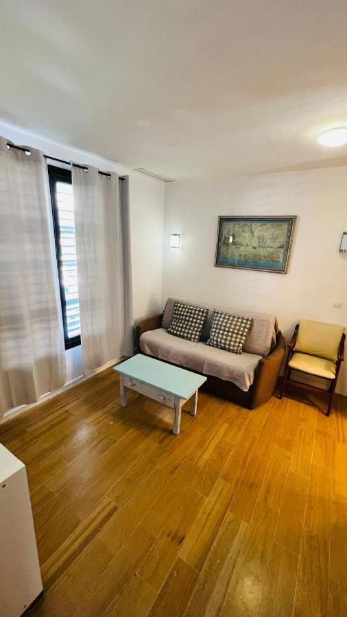 Apartamentos Bajondillo Beach Cozy Inns ตอร์เรโมลิโนส ภายนอก รูปภาพ