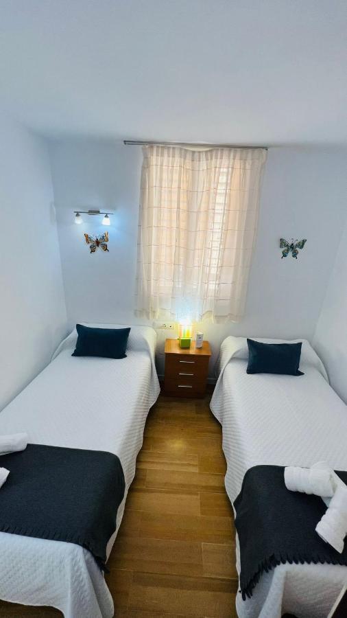 Apartamentos Bajondillo Beach Cozy Inns ตอร์เรโมลิโนส ภายนอก รูปภาพ